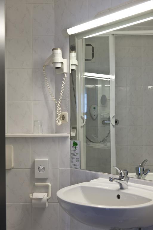 Hotel Munich North Neufahrn bei Freising Camera foto